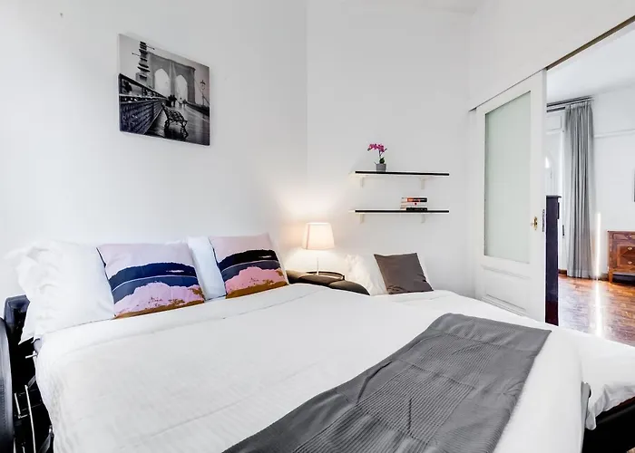 Apartament Large And Bright Amazing View Basilica San Giovanni In Laterano *