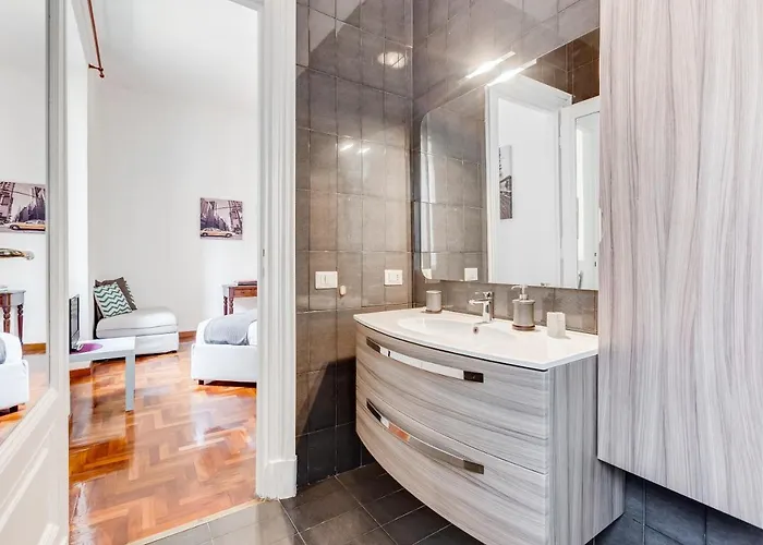 Apartament Large And Bright Amazing View Basilica San Giovanni In Laterano Rzym