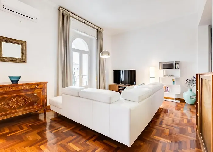 Apartament Large And Bright Amazing View Basilica San Giovanni In Laterano *