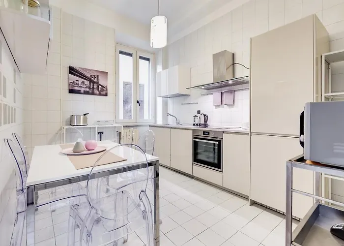 Apartament Large And Bright Amazing View Basilica San Giovanni In Laterano *